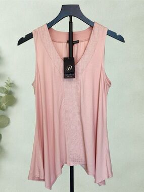 Blush Pink Flowy Tank Top Embroidered V Neck Sharkbite Hem Boho Summer Medium